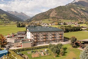 AlpenParks Hotel Montana Matrei