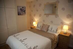 Arch House Apartments