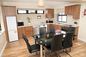 Arch House Apartments