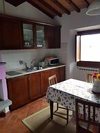 Casa Vacanze Borgo La Fratta