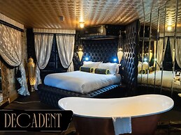 Crazy Bear Hotel-Beaconsfield