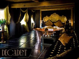 Crazy Bear Hotel-Beaconsfield