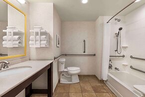 Hampton Inn & Suites Pittsburgh/Waterfront-West Homestead