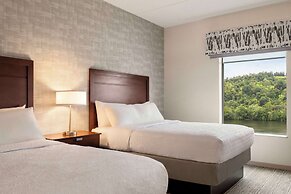 Hampton Inn & Suites Pittsburgh/Waterfront-West Homestead