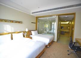 Holiday Inn Xi'an Big Goose Pagoda by IHG