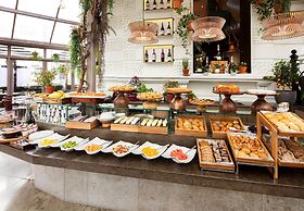 Hotel Xenia, Autograph Collection