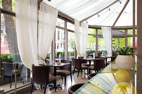 Hotel Xenia, Autograph Collection