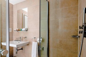 Hotel Xenia, Autograph Collection