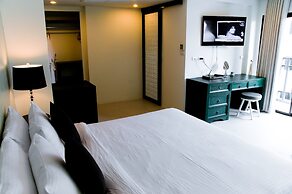 Acca Patong Apartments