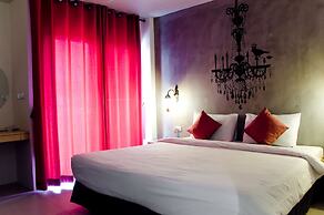 Acca Patong Apartments