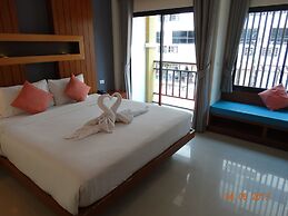 Acca Patong Apartments