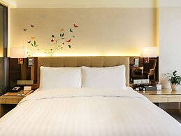 Pullman Linyi Lushang