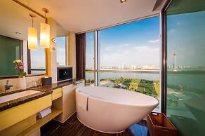 Pullman Linyi Lushang