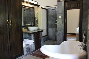 The Begnas Lake Resort & Villas