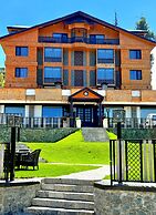 The Vintage Gulmarg