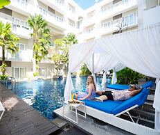 Grand Ixora Kuta Resort