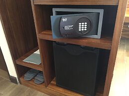 Grand Ixora Kuta Resort