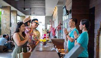 Grand Ixora Kuta Resort