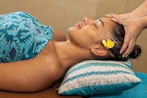 Grand Ixora Kuta Resort