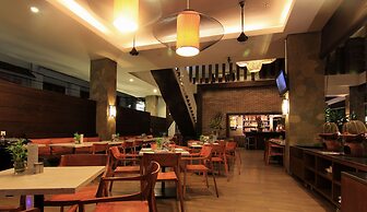 Grand Ixora Kuta Resort