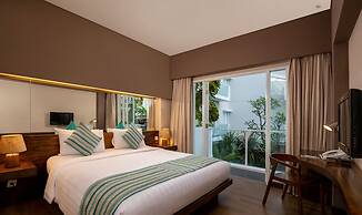 Grand Ixora Kuta Resort