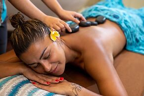 Grand Ixora Kuta Resort