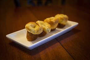 ForFriends Inn Bed and Breakfast