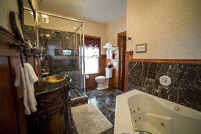 ForFriends Inn Bed and Breakfast