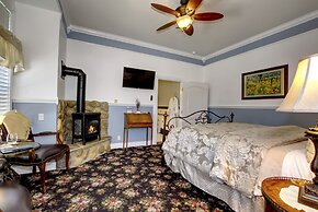 ForFriends Inn Bed and Breakfast