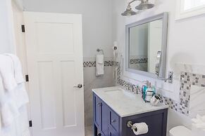 ForFriends Inn Bed and Breakfast