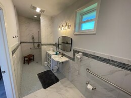 ForFriends Inn Bed and Breakfast