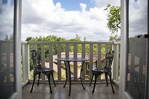 ForFriends Inn Bed and Breakfast