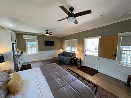 ForFriends Inn Bed and Breakfast