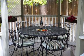 ForFriends Inn Bed and Breakfast