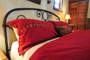 ForFriends Inn Bed and Breakfast