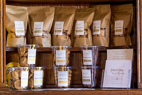 Osteria A Stalla Sischese & Spa