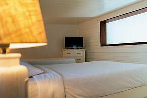 Constance Sakoa Boutik