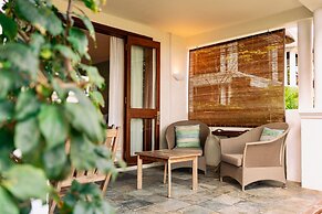 Constance Sakoa Boutik