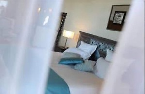 Constance Sakoa Boutik