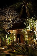 Constance Sakoa Boutik