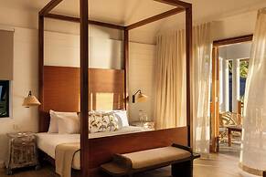 Constance Sakoa Boutik