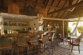 Constance Sakoa Boutik