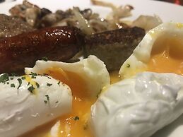 Maddens Bridge Bar & Guesthouse