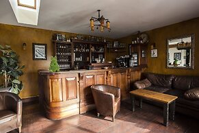 Maddens Bridge Bar & Guesthouse