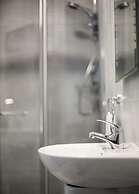 Maddens Bridge Bar & Guesthouse