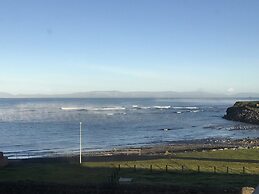 Maddens Bridge Bar & Guesthouse