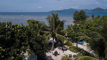 Le Repaire - Boutique Hotel & Restaurant