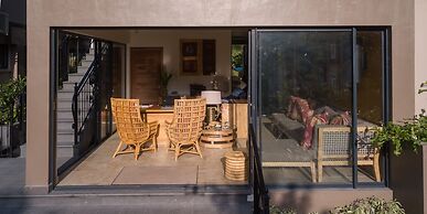 Le Repaire - Boutique Hotel & Restaurant