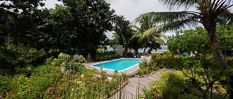 Le Repaire - Boutique Hotel & Restaurant