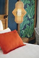 Constance Tekoma. Rodrigues